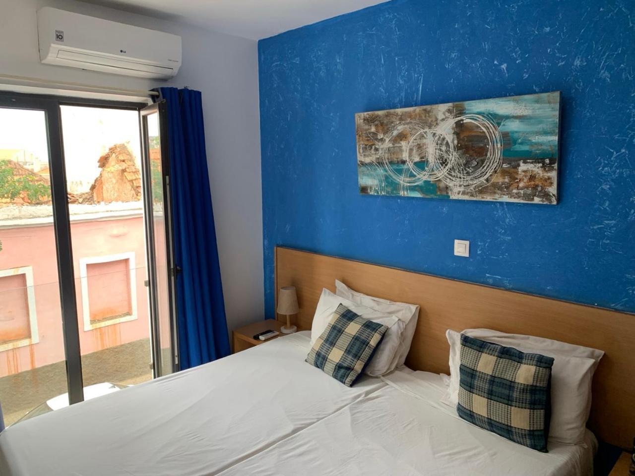 Deluxe Aparthotel Praia Exterior photo